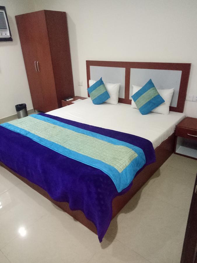 Hotel Nathu Palace New Delhi Eksteriør billede